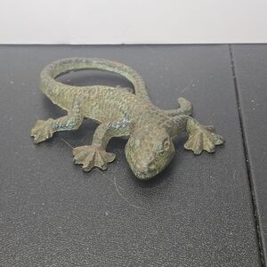 Cast Iron Lizard Wall Decor 6” Metal Gecko Reptile Sculpture Rustic